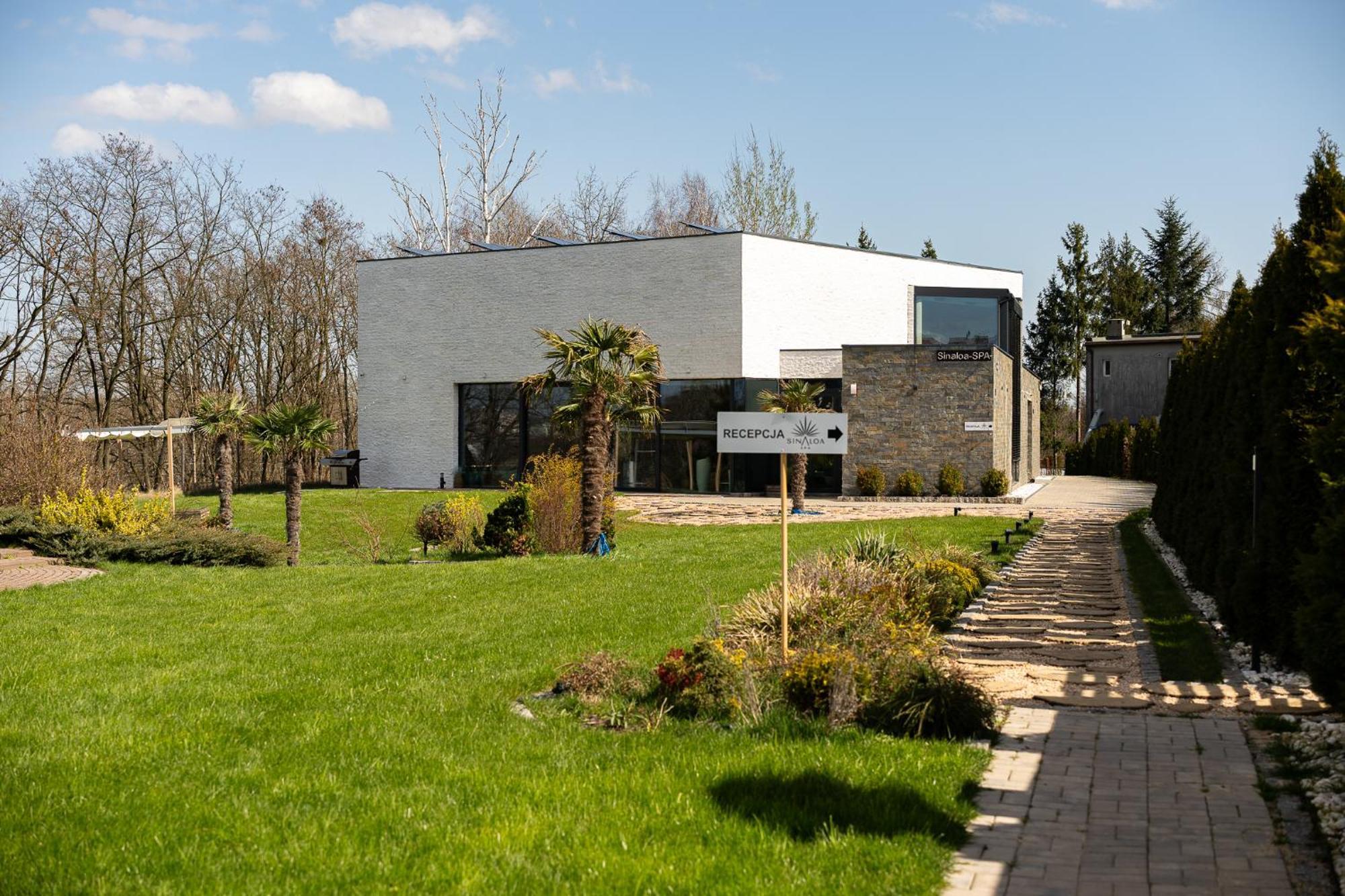 Villa Sinaloa-Spa Ruda Slaska Exteriör bild